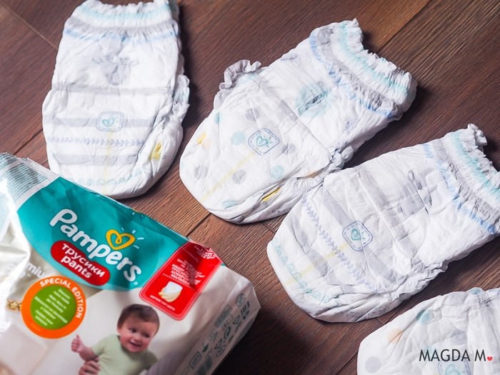 pampers giant pack size 4