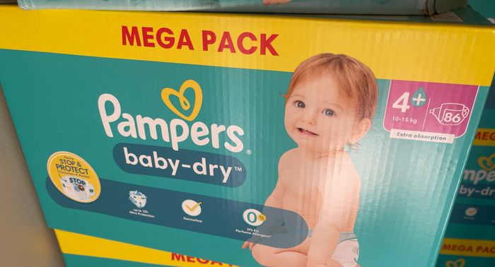 pampers premium care 4 66 szt