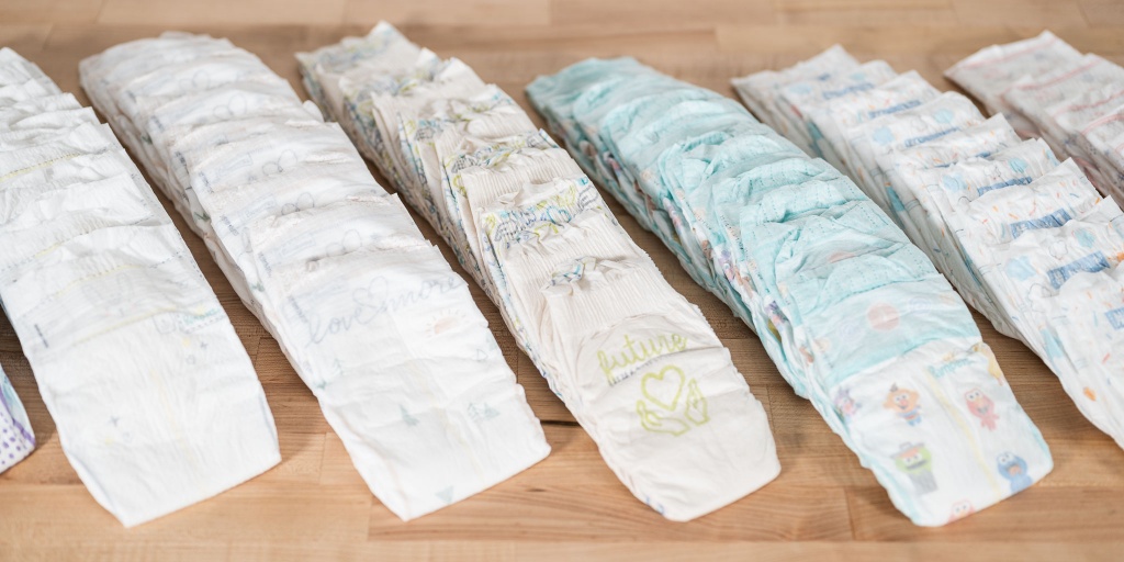 pieluchomajtki pampers pants