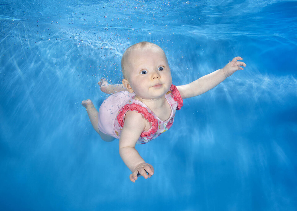 pampers swim diapers